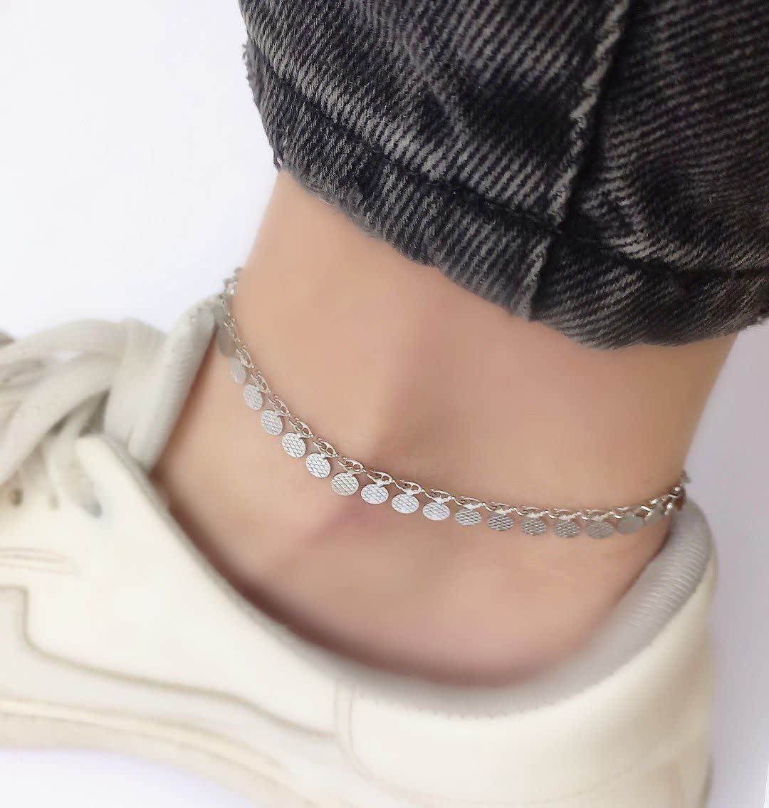 پابند مینیمال آویزدار