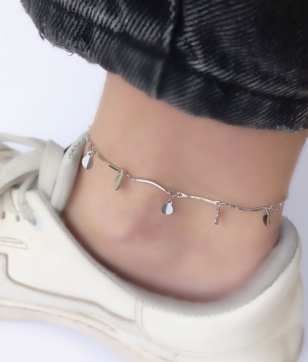 پابند مینیمال آویزدار