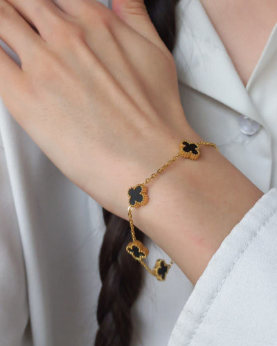 دستبند ونکلیف رنگی